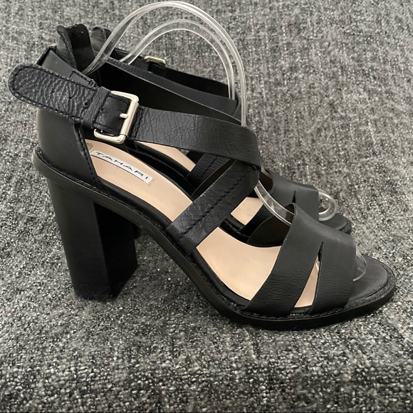 Tahari Shoes - Tahari 8.5 Heeled Sandal Black Block Heel Open Toe Criss Cross Strap Women’s